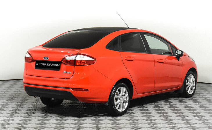 Ford Fiesta - Фото 4