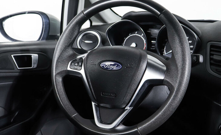 Ford Fiesta - Фото 11