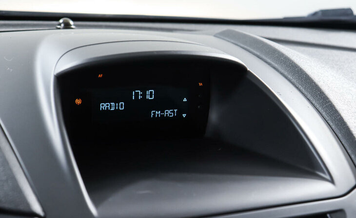 Ford Fiesta - Фото 14