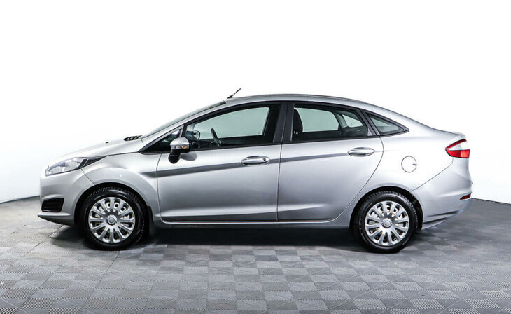 Ford Fiesta - Фото 2