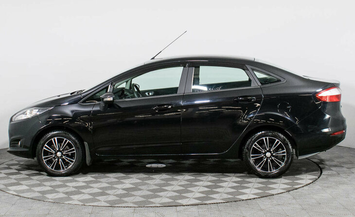 Ford Fiesta - Фото 2