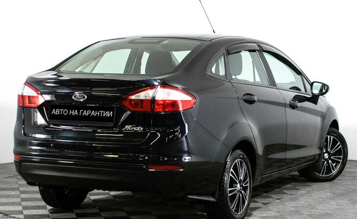 Ford Fiesta - Фото 4
