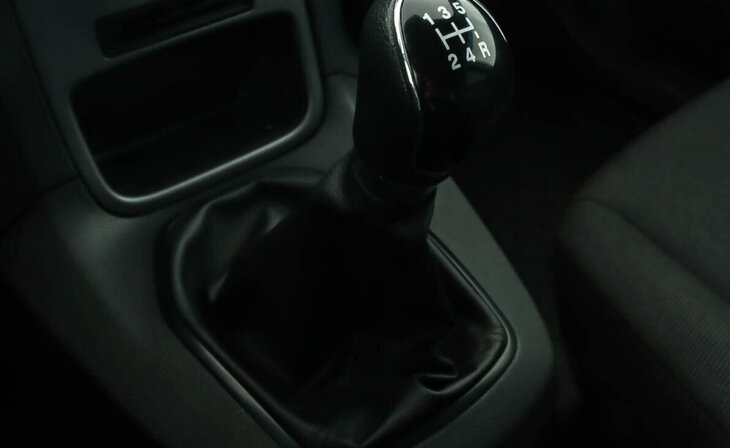 Ford Fiesta - Фото 11