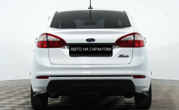 Ford Fiesta - Фото 4