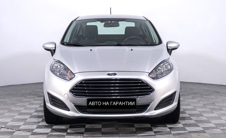 Ford Fiesta - Фото 1