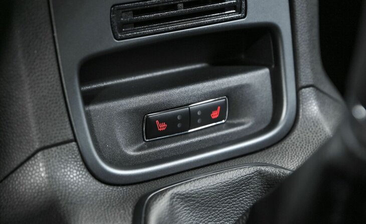 Ford Fiesta - Фото 8