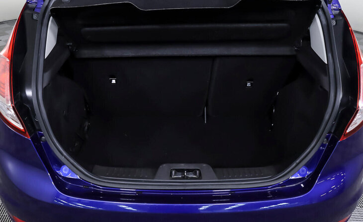 Ford Fiesta - Фото 15
