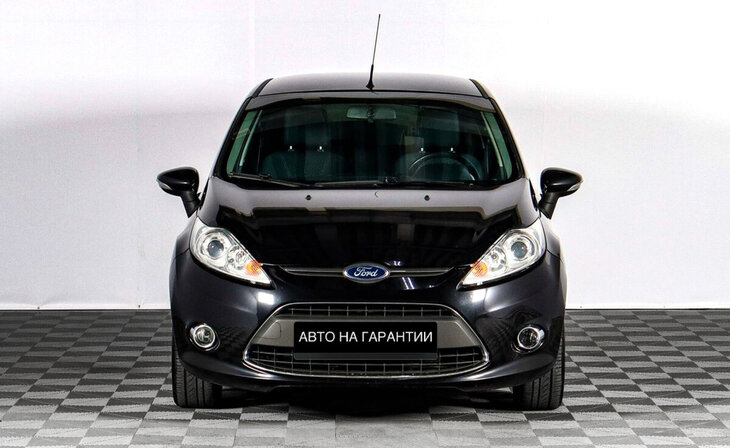 Ford Fiesta - Фото 1