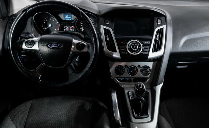 Ford Focus - Фото 9