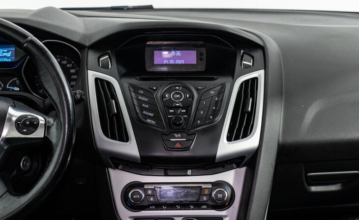 Ford Focus - Фото 9