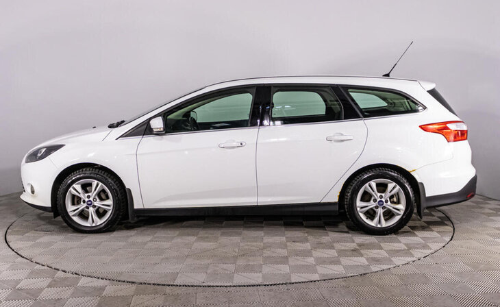 Ford Focus - Фото 2
