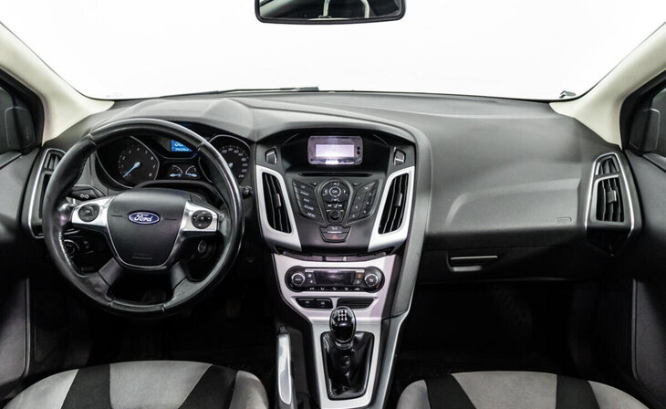 Ford Focus - Фото 7