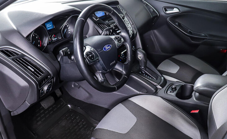 Ford Focus - Фото 10