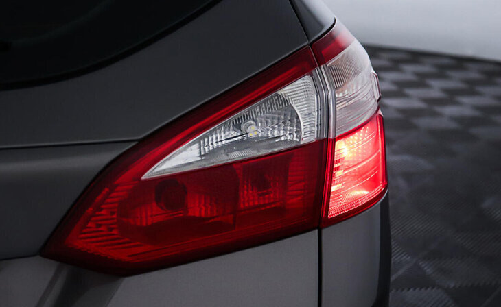 Ford Focus - Фото 7