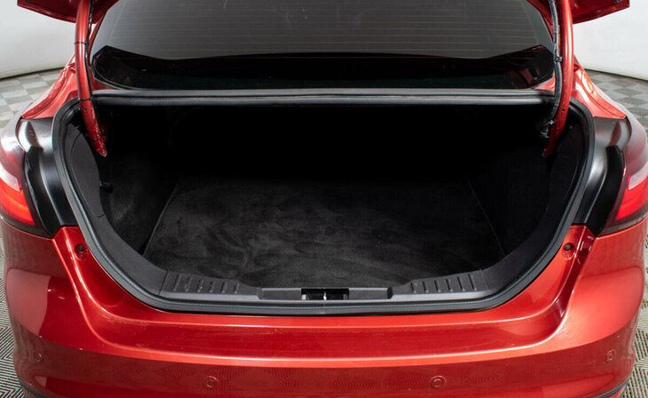 Ford Focus - Фото 10