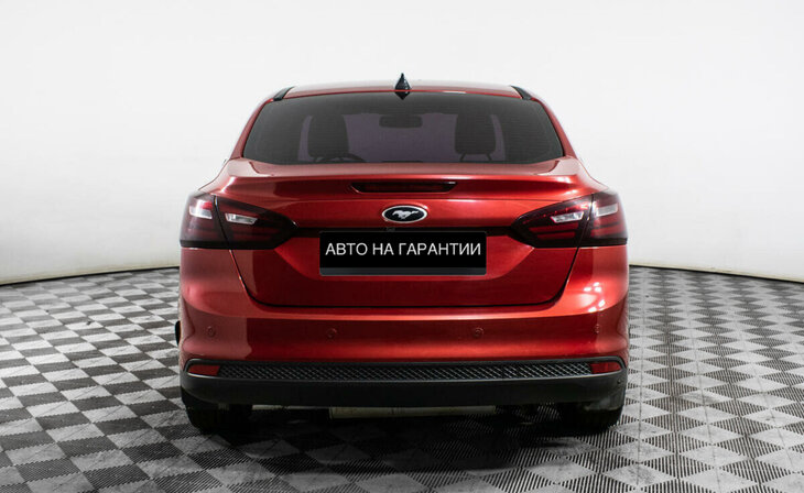 Ford Focus - Фото 5