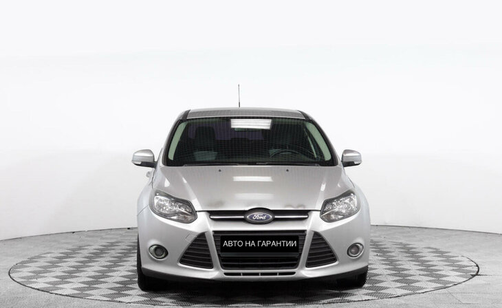 Ford Focus - Фото 1