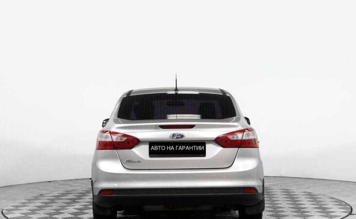 Ford Focus - Фото 3