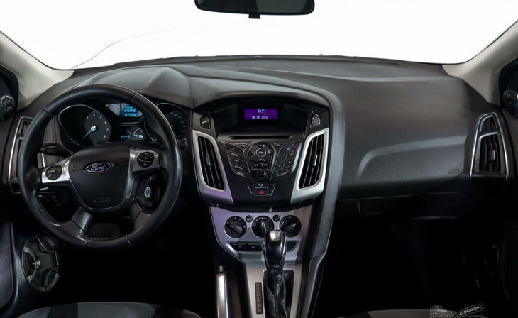 Ford Focus - Фото 5