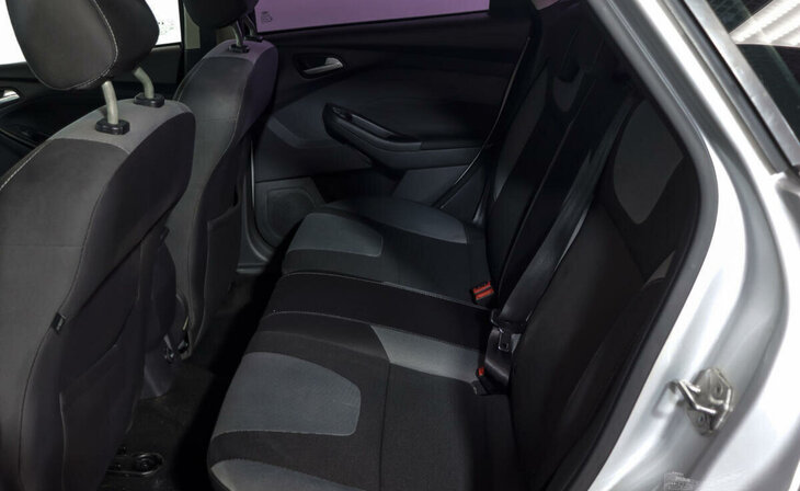 Ford Focus - Фото 8
