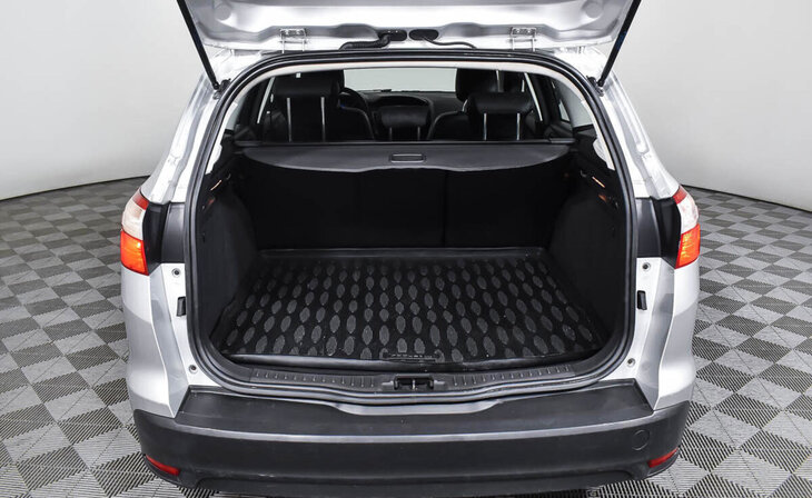 Ford Focus - Фото 15