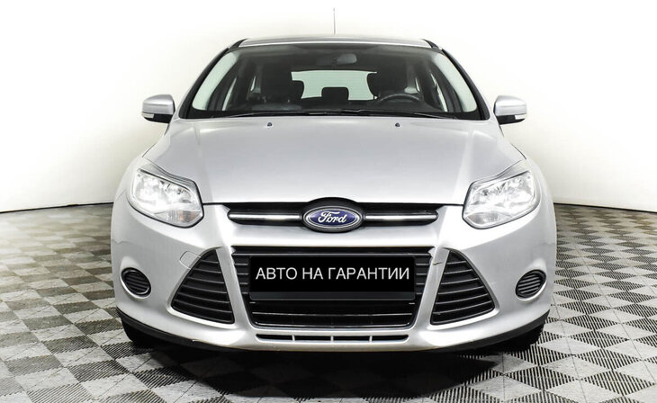 Ford Focus - Фото 1