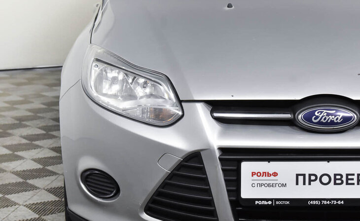 Ford Focus - Фото 6