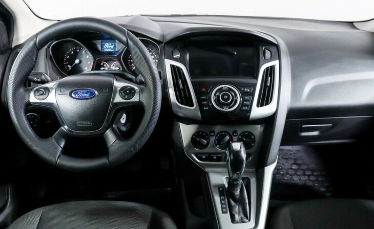 Ford Focus - Фото 9