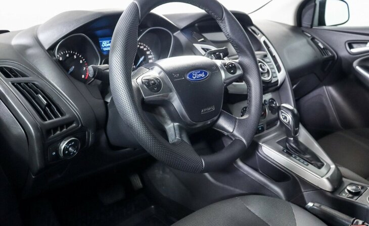 Ford Focus - Фото 10