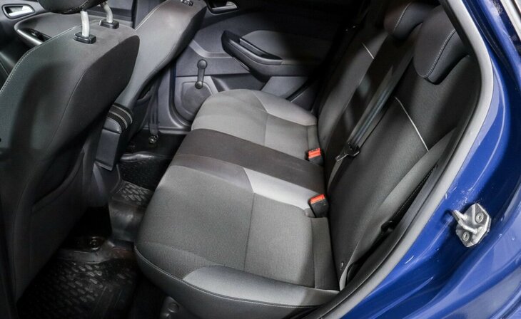 Ford Focus - Фото 12