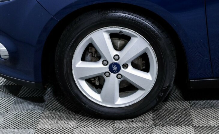 Ford Focus - Фото 7