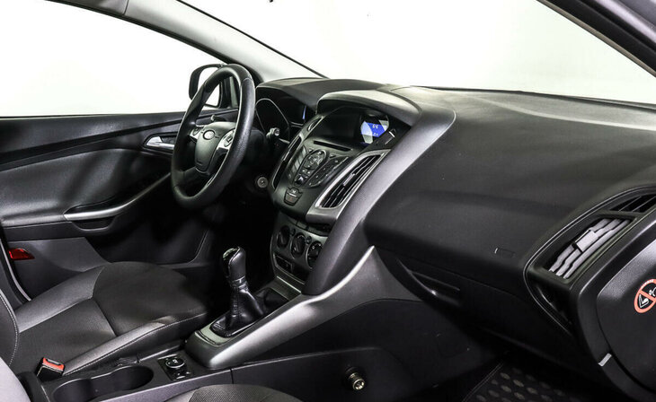 Ford Focus - Фото 7