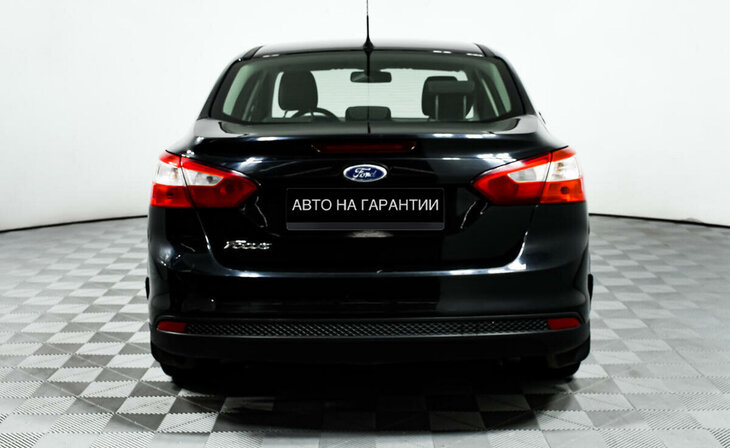 Ford Focus - Фото 5