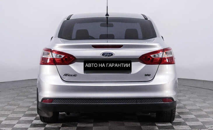 Ford Focus - Фото 5
