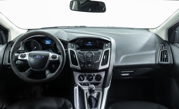 Ford Focus - Фото 7