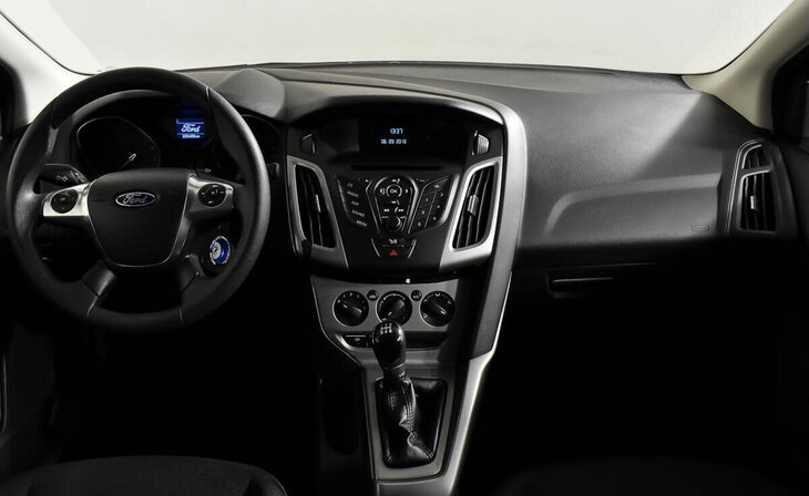 Ford Focus - Фото 9