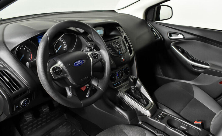 Ford Focus - Фото 8