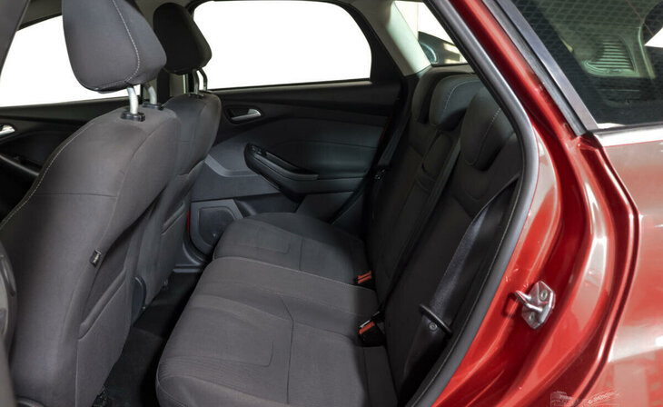 Ford Focus - Фото 11