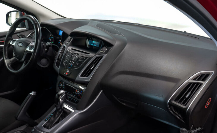 Ford Focus - Фото 4