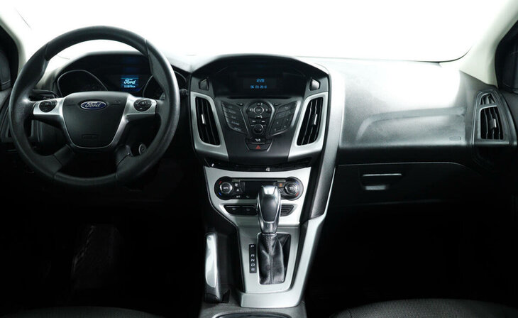 Ford Focus - Фото 9