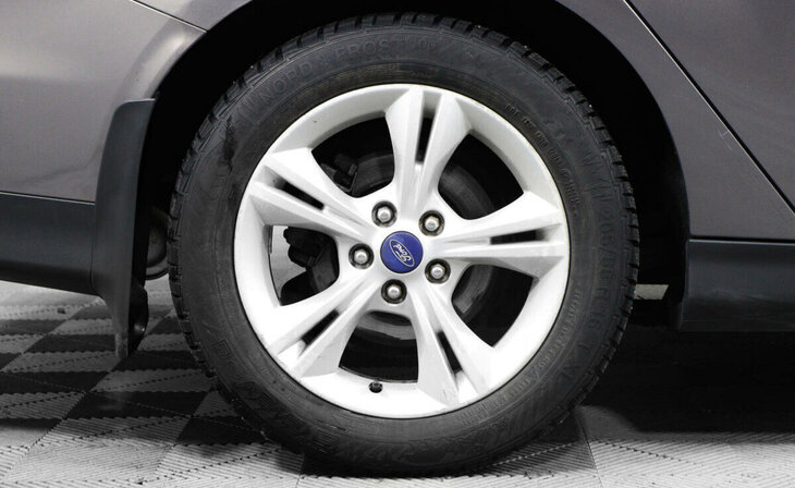 Ford Focus - Фото 7