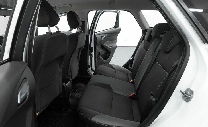 Ford Focus - Фото 14