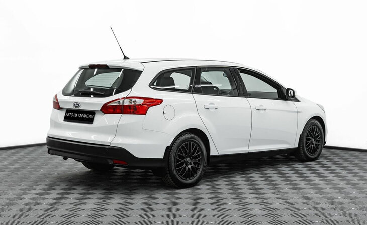 Ford Focus - Фото 2