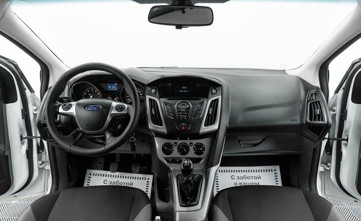 Ford Focus - Фото 7