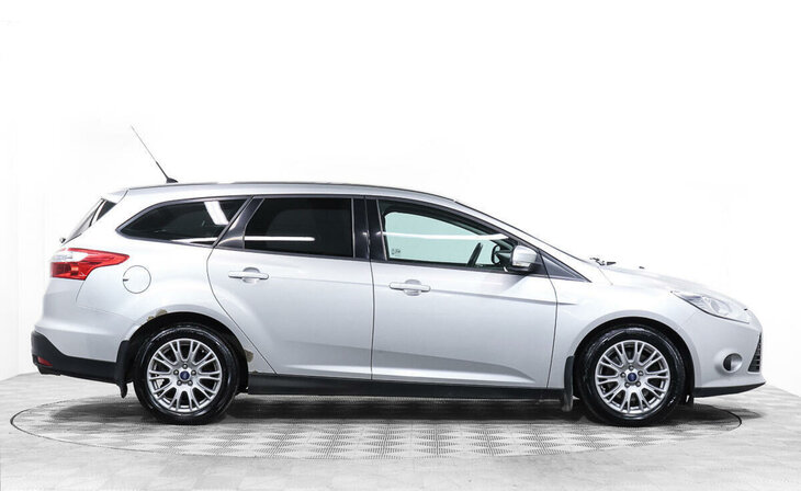 Ford Focus - Фото 3