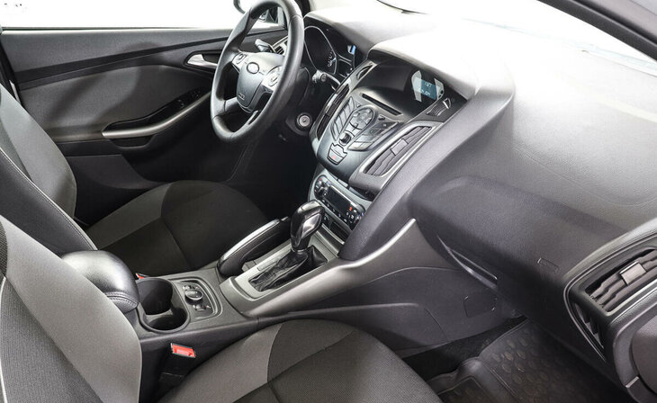 Ford Focus - Фото 6