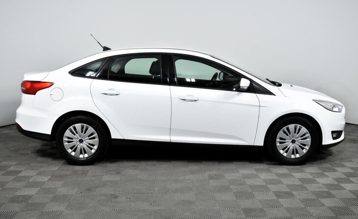 Ford Focus - Фото 3