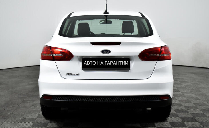Ford Focus - Фото 5