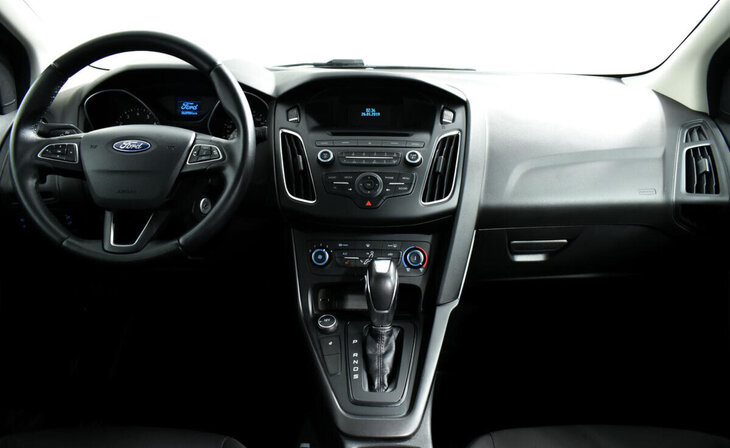 Ford Focus - Фото 7