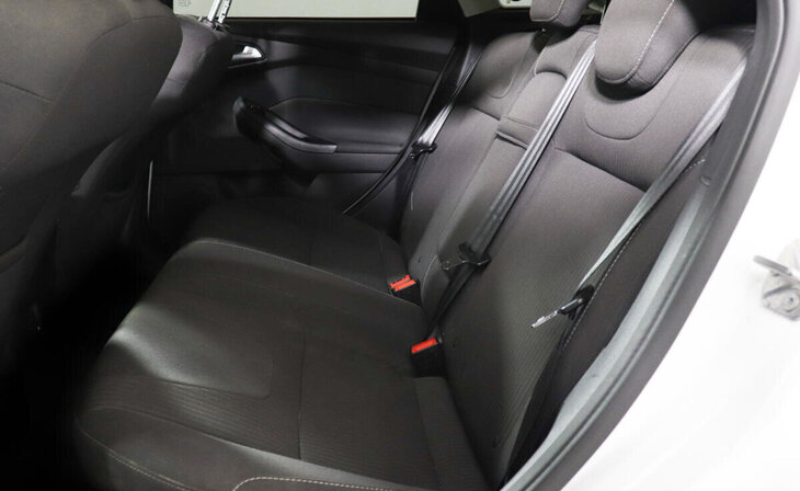 Ford Focus - Фото 11